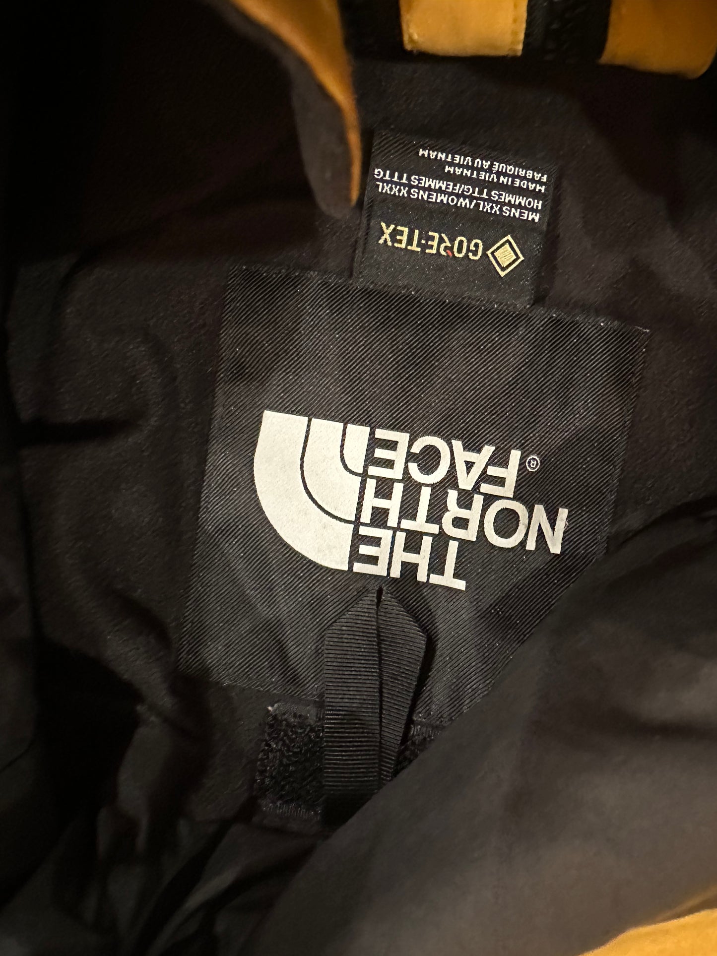 NORTH FACE GORE TEX JACKET