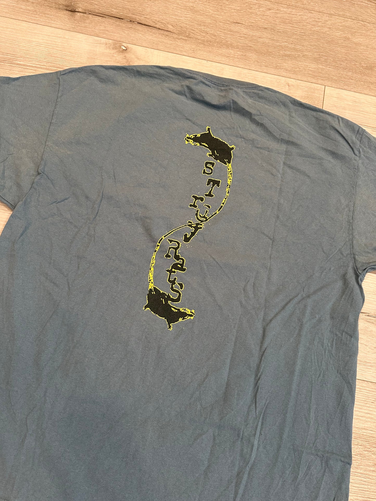 (XL) Strayrats SHIRT 24.5x31.5