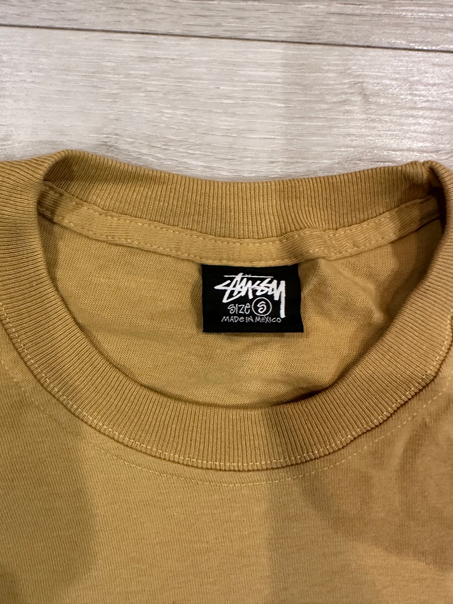 (S) STUSSY EIGHT BALL SHIRT 18x28