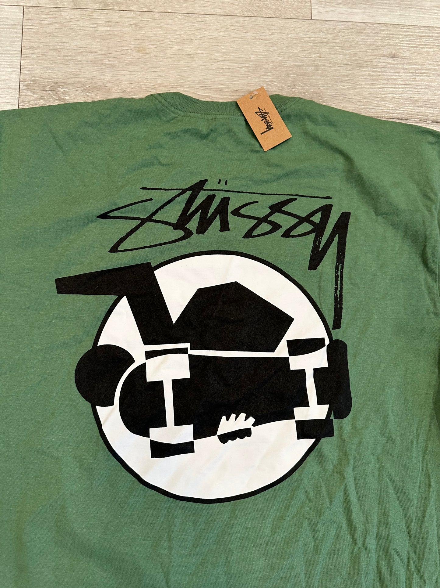 (XL) STUSSY SHIRT 24.5x31