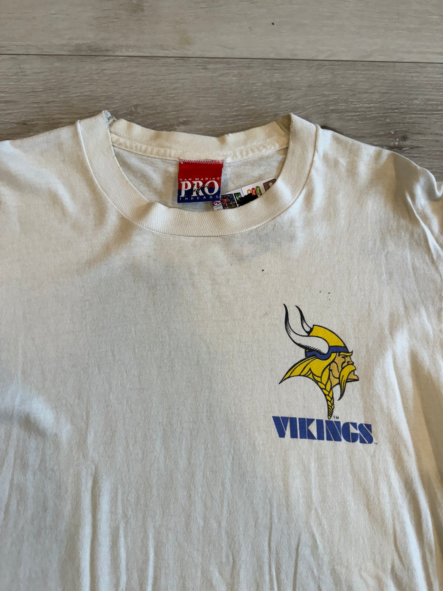 Vintage 90s Minnesota Vikings Football tee