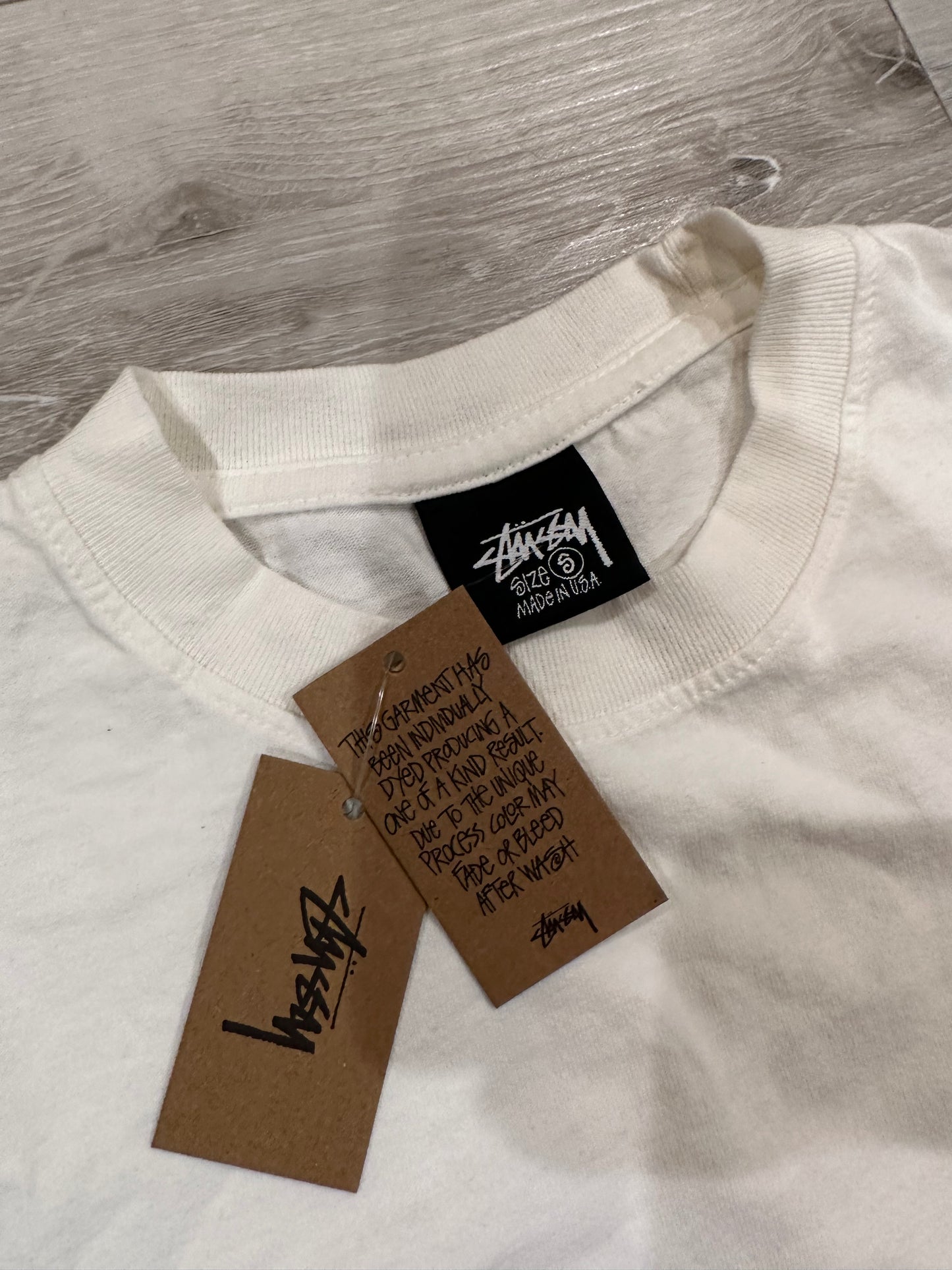 (S) STUSSY SHIRT 19.5x27