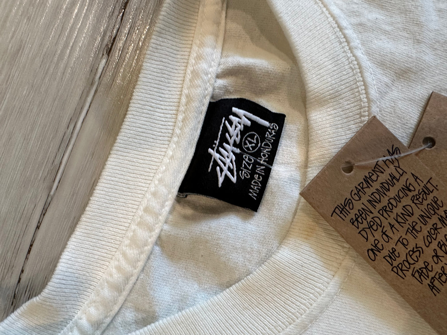 (XL) Stussy 8ball shirt