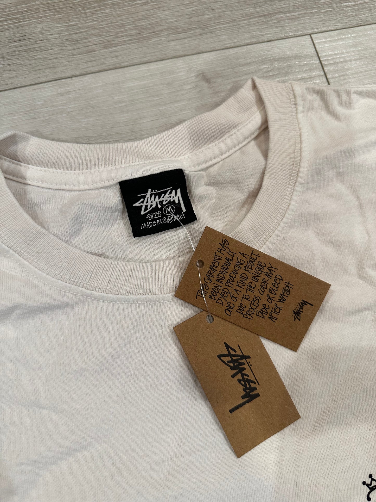 (M) STUSSY SHIRT 21.5x28.5
