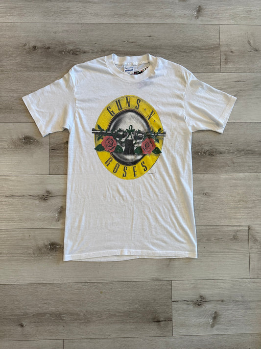 1987 Guns N’ Roses (only white one online)