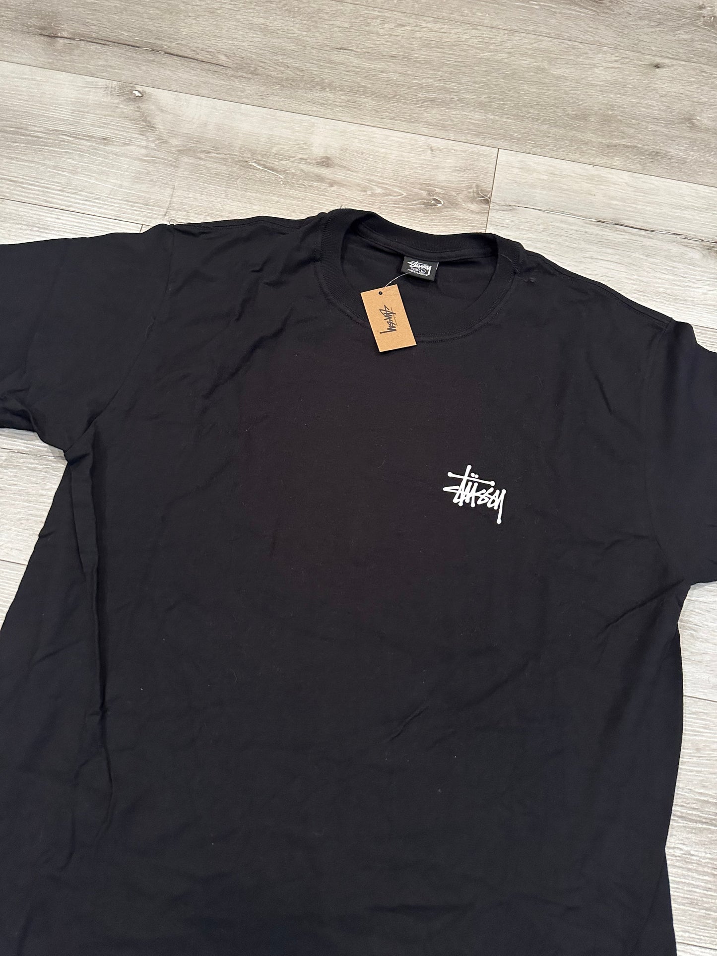 (L) STUSSY SHIRT 22.5x30