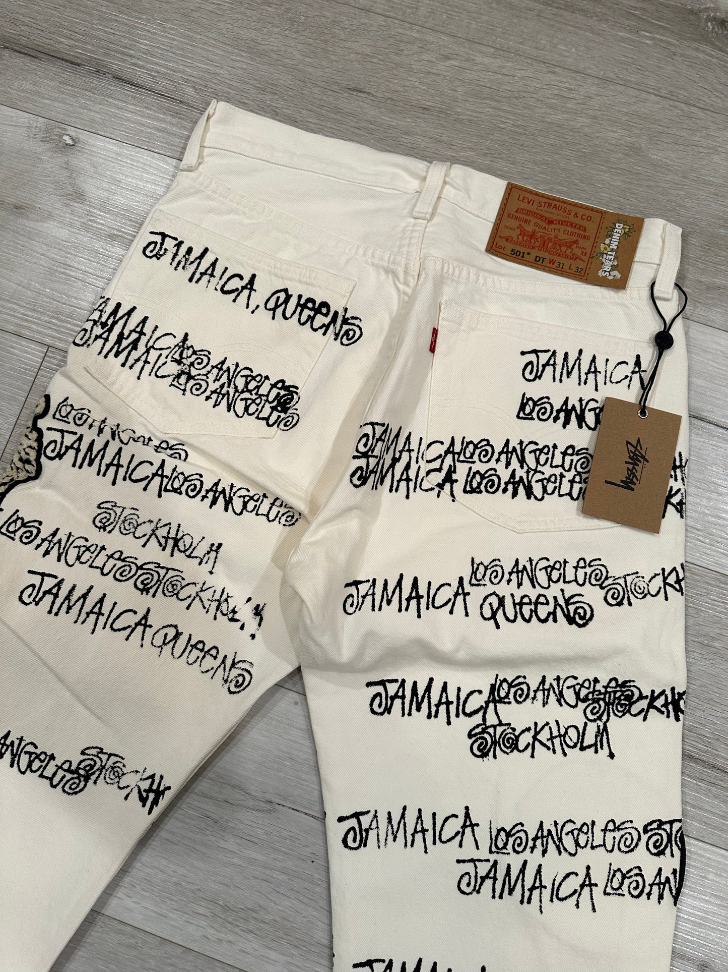 (30) Stussy X denim tears X Levi’s pants
