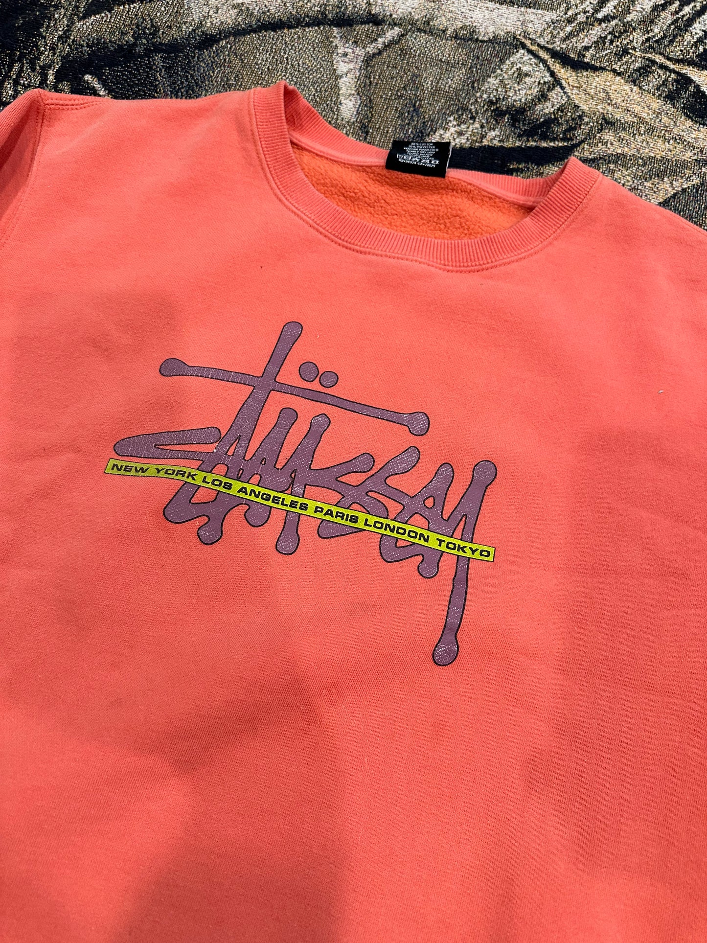 Stussy crewneck sweatshirt coral