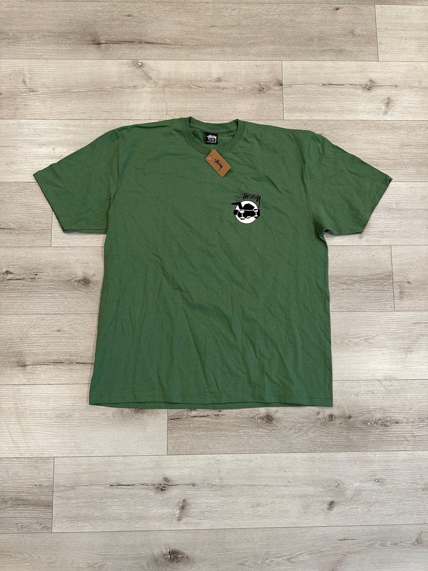(XL) STUSSY SHIRT 24.5x31