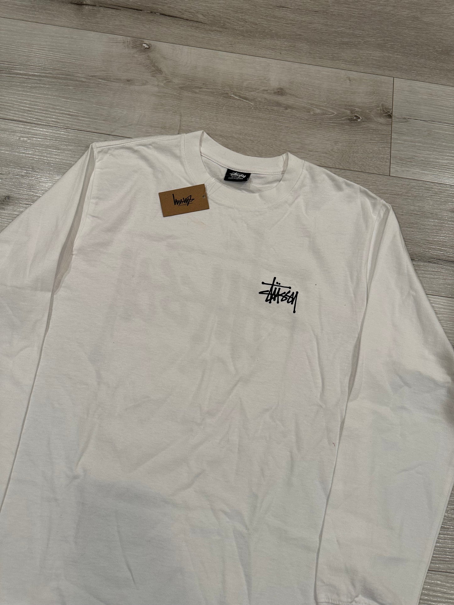 (S) STUSSY SHIRT 19.5x27