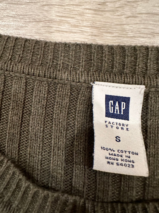 Y2k ribbed gap sweater
