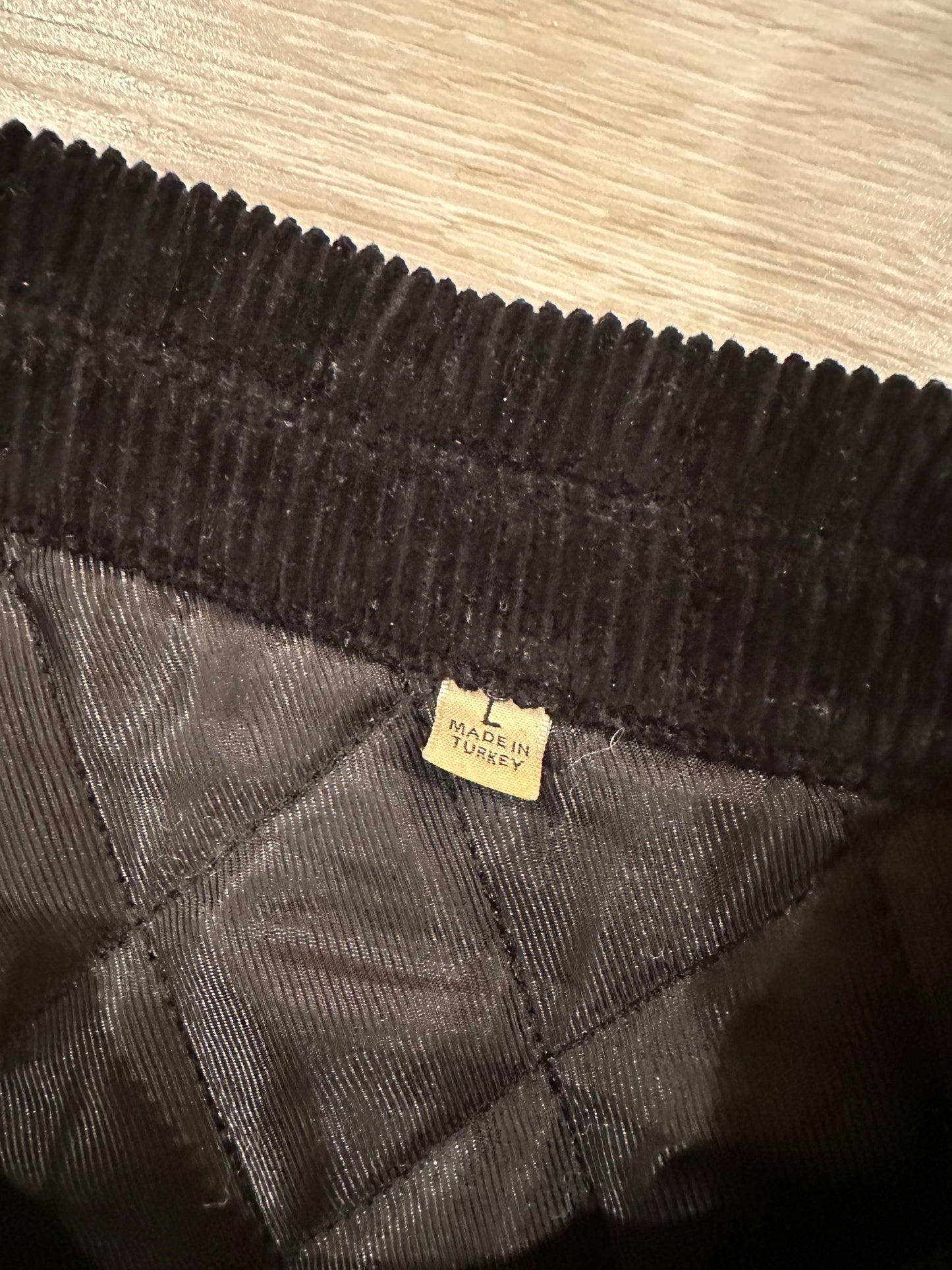 (L) Stussy Cord Quilted Overshirt