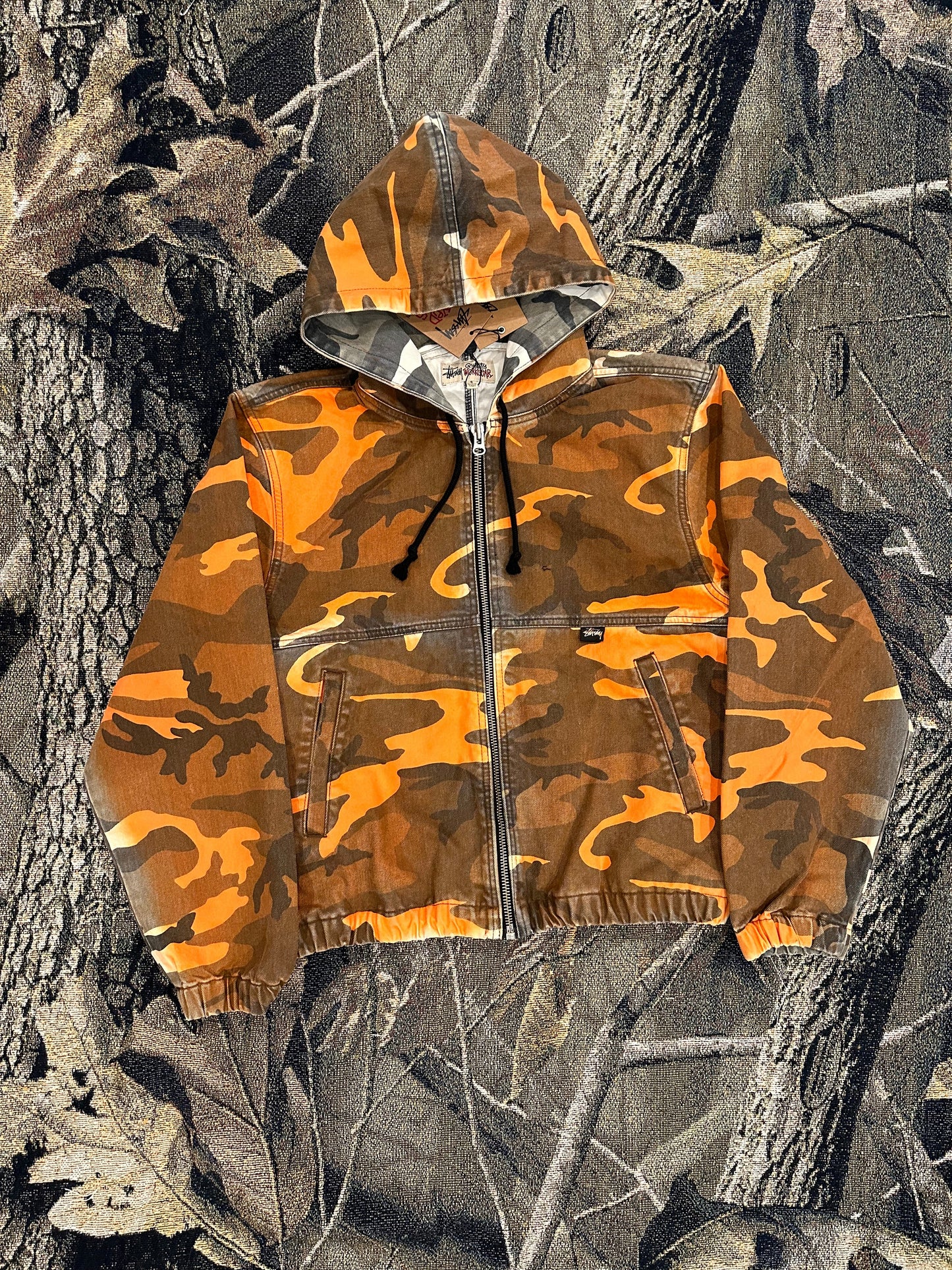 (S) Stussy spray dye hooded work jacket