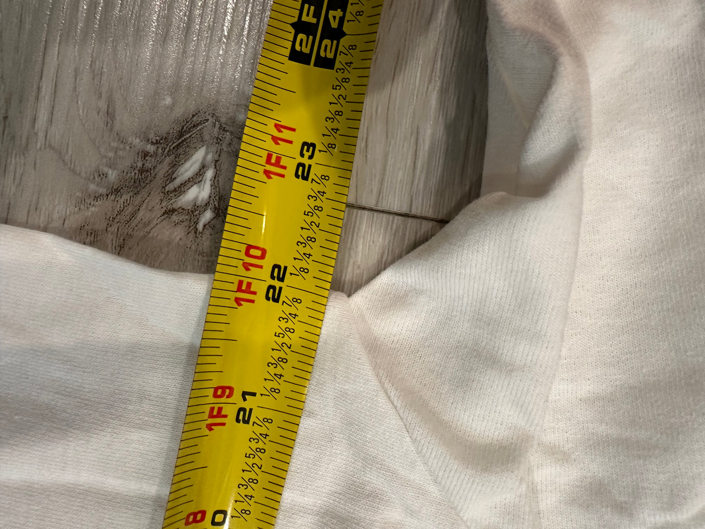 (L) STUSSY INCREASE PEACE SHIRT 22x30