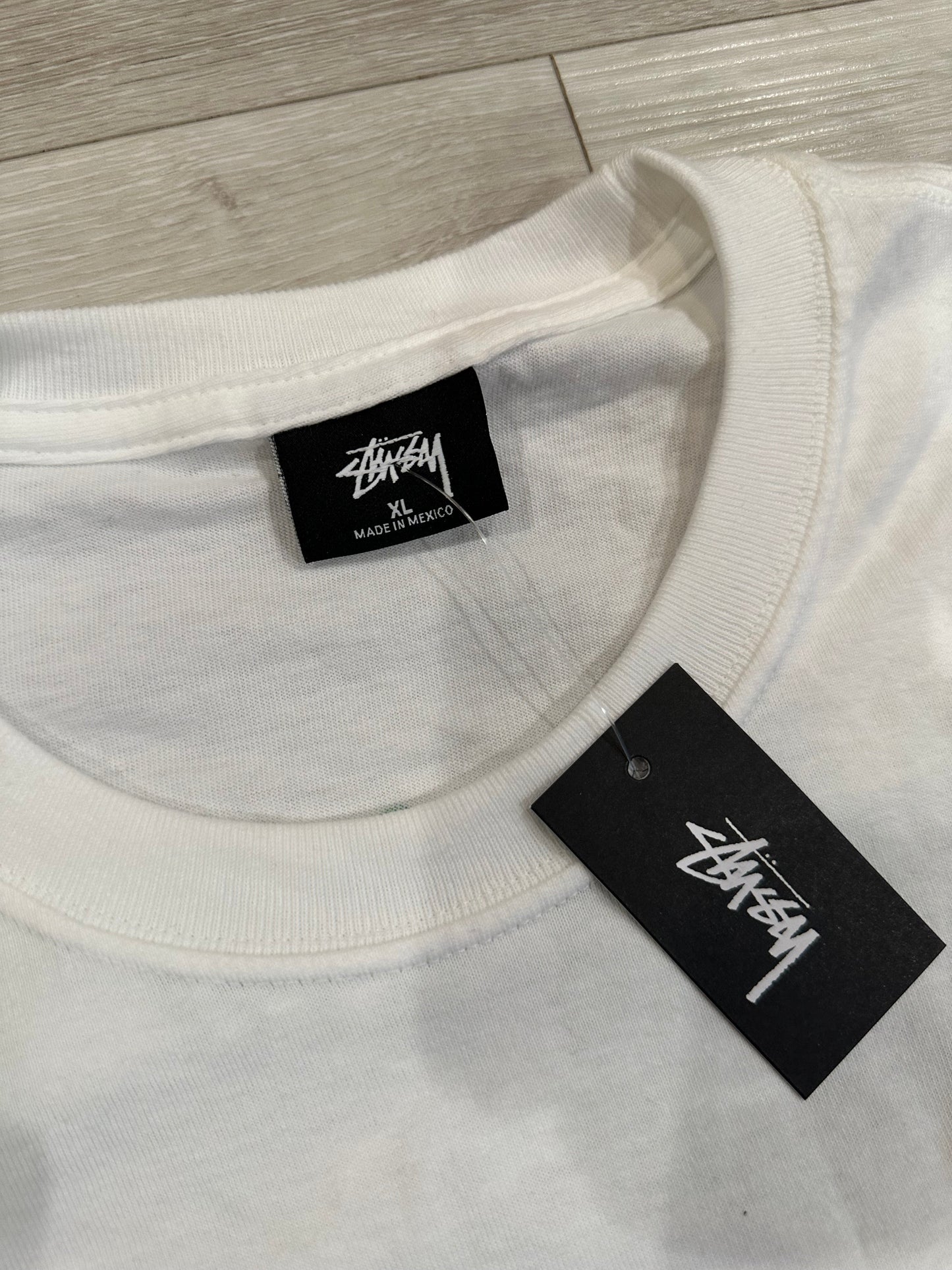 (XL) STUSSY smash racism SHIRT