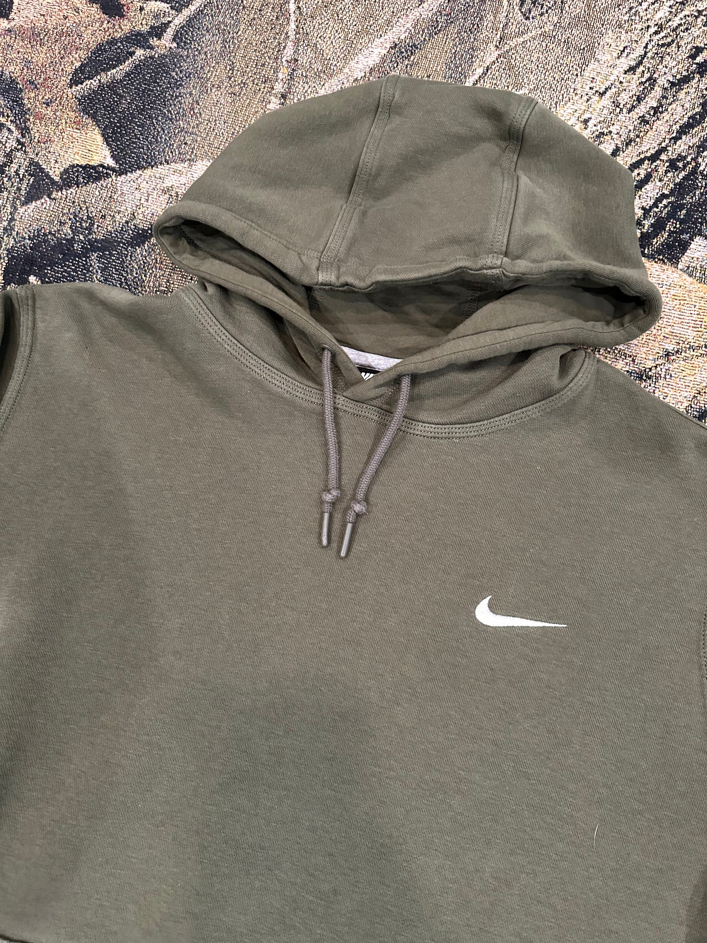 Y2k Nike small swoosh hoodie