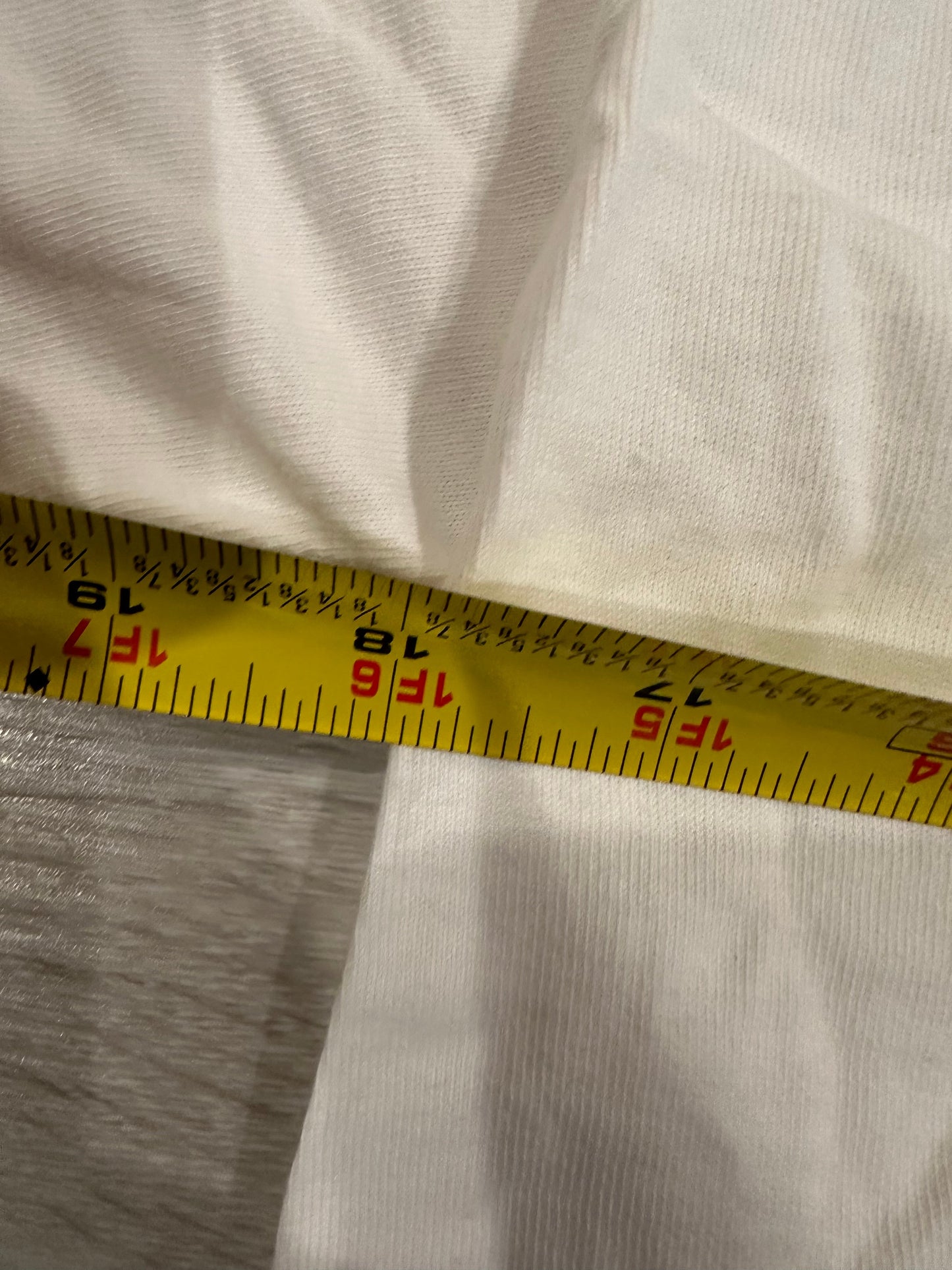 (S) STUSSY smash racism SHIRT