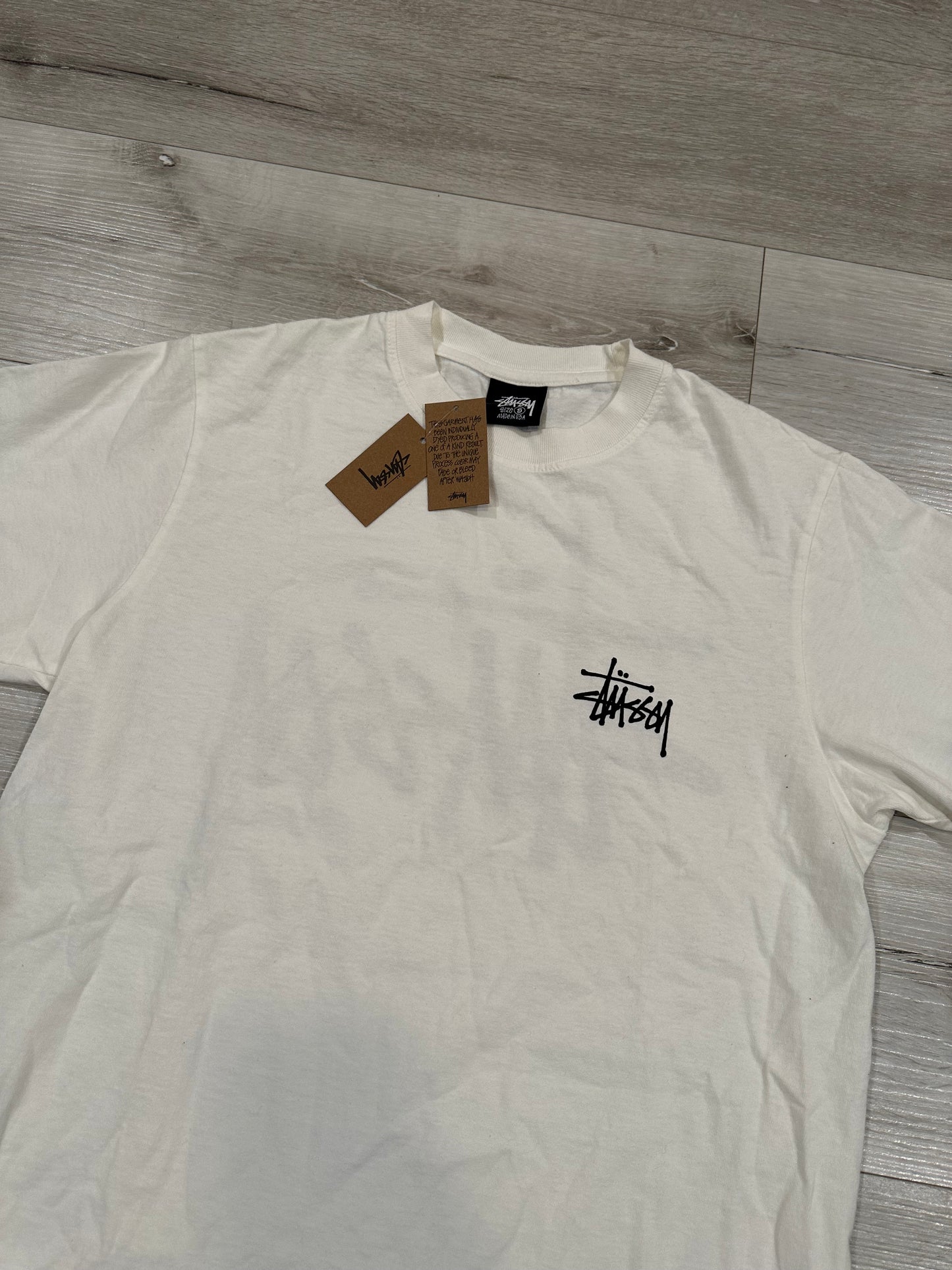 (S) STUSSY SHIRT 19.5x27