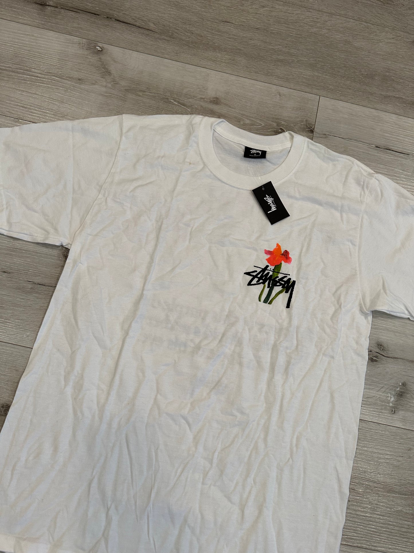 (M) STUSSY WATER FLOWERS SHIRT 20x28.5