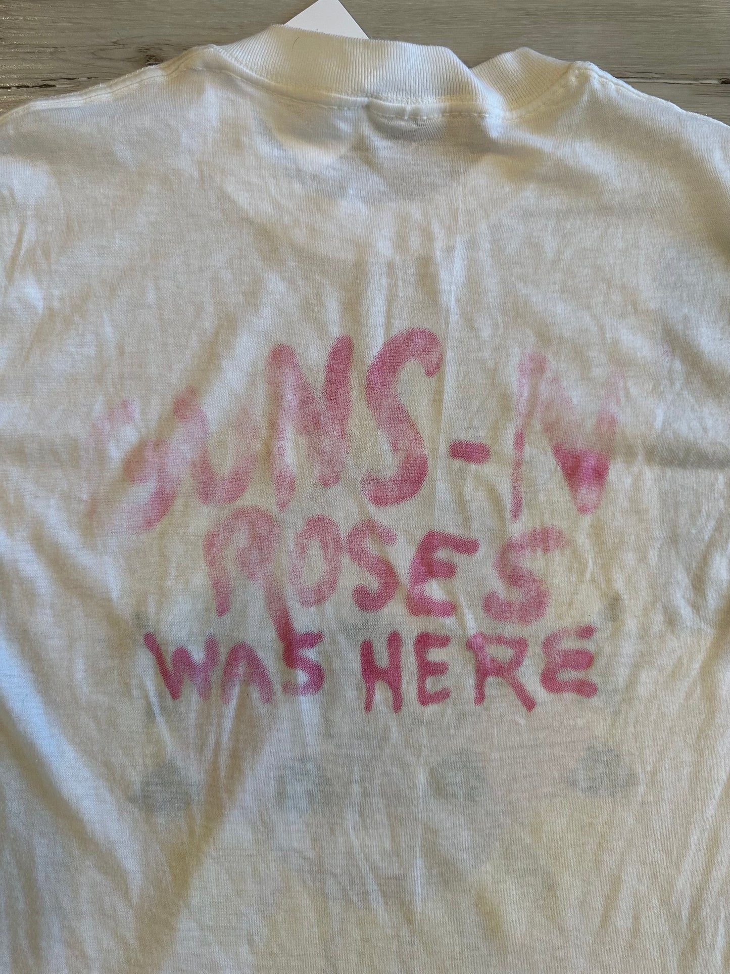 1987 Guns N’ Roses (only white one online)