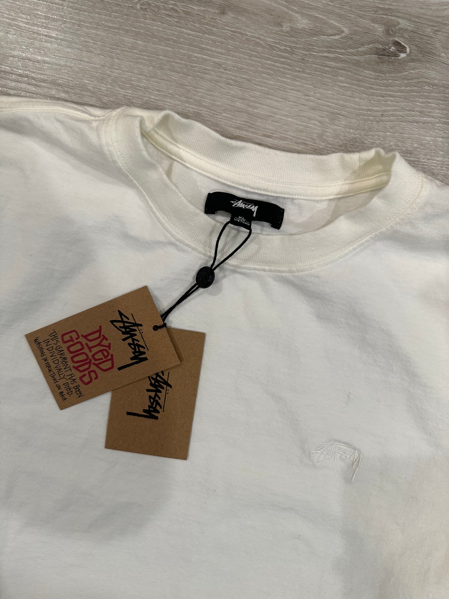 (XL) STUSSY SHIRT 22.5x28