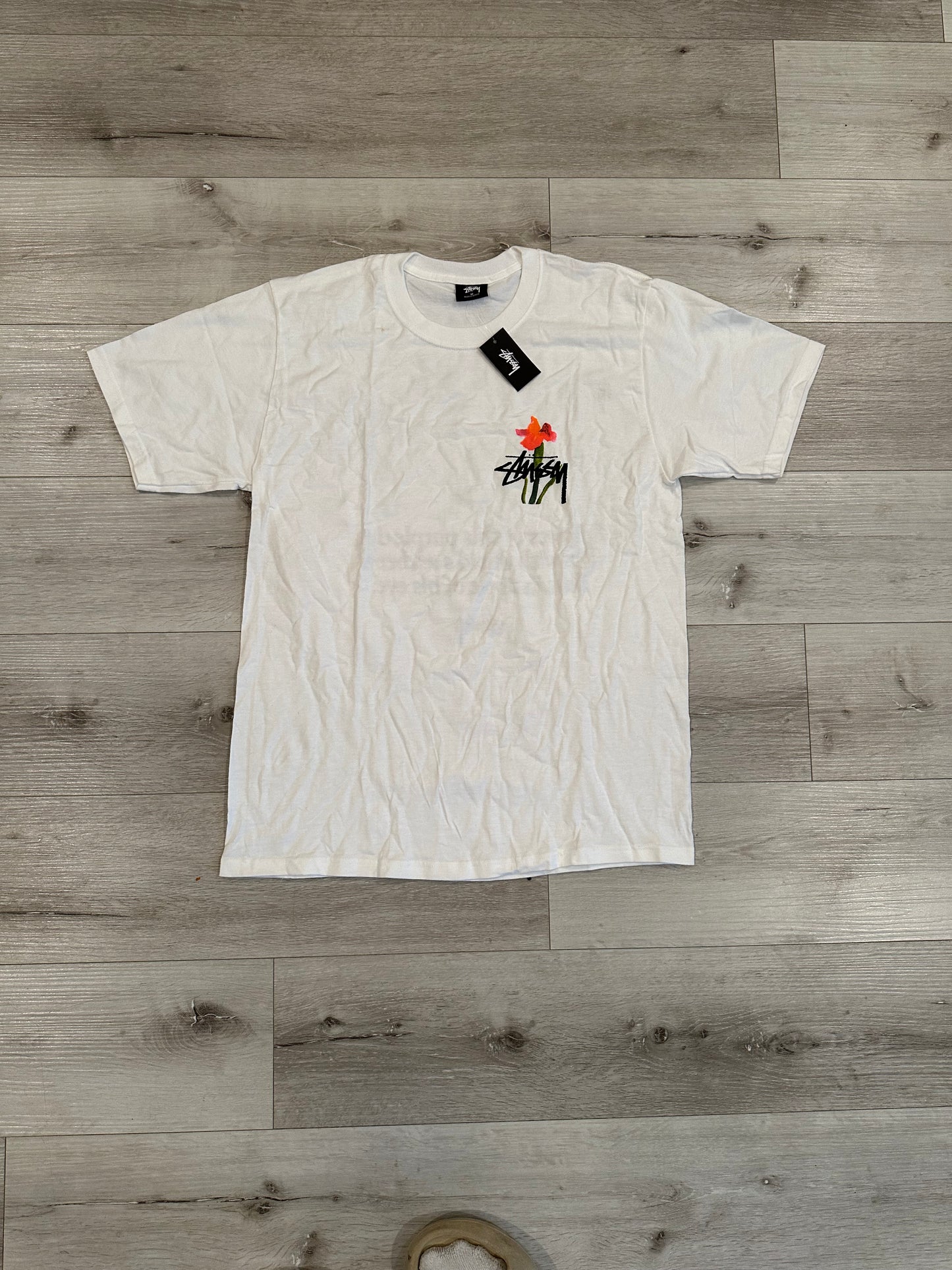 (M) STUSSY WATER FLOWERS SHIRT 20x28.5