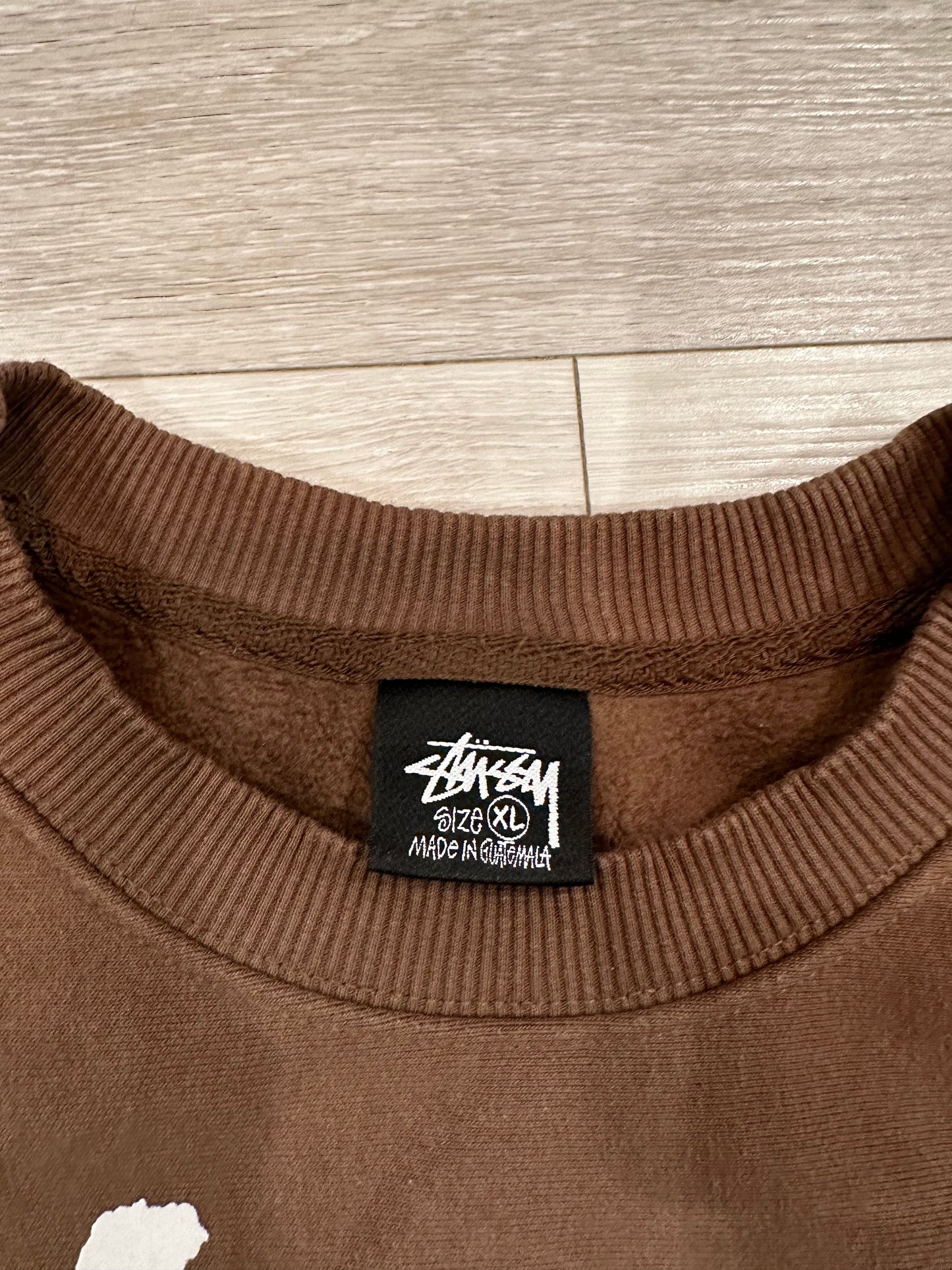(XL) STUSSY SWEATSHIRT 24x28.5