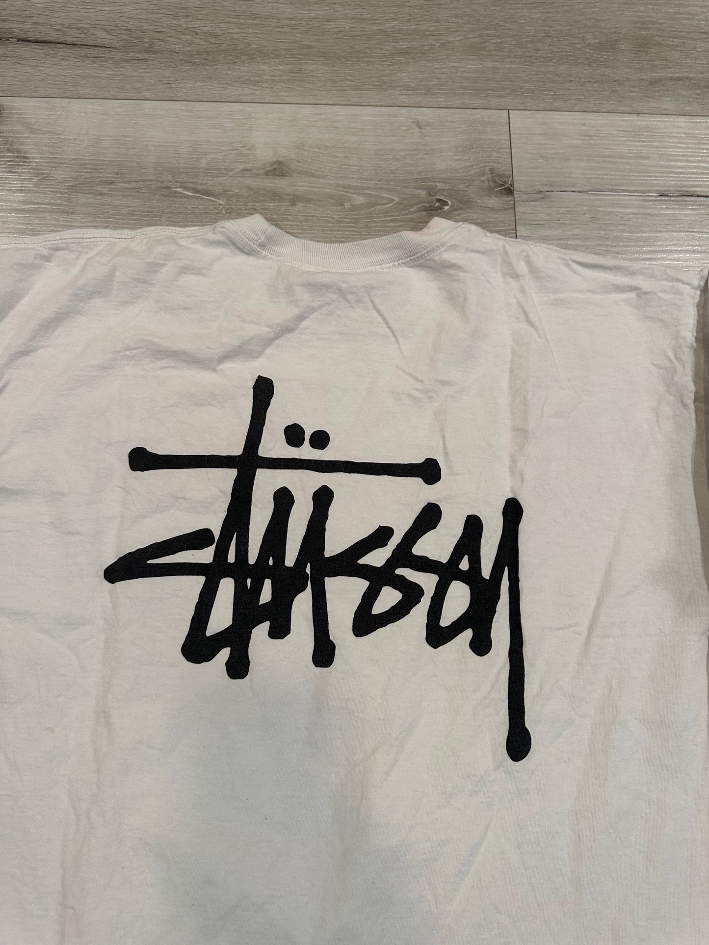 (XL) STUSSY SHIRT 25x29.5