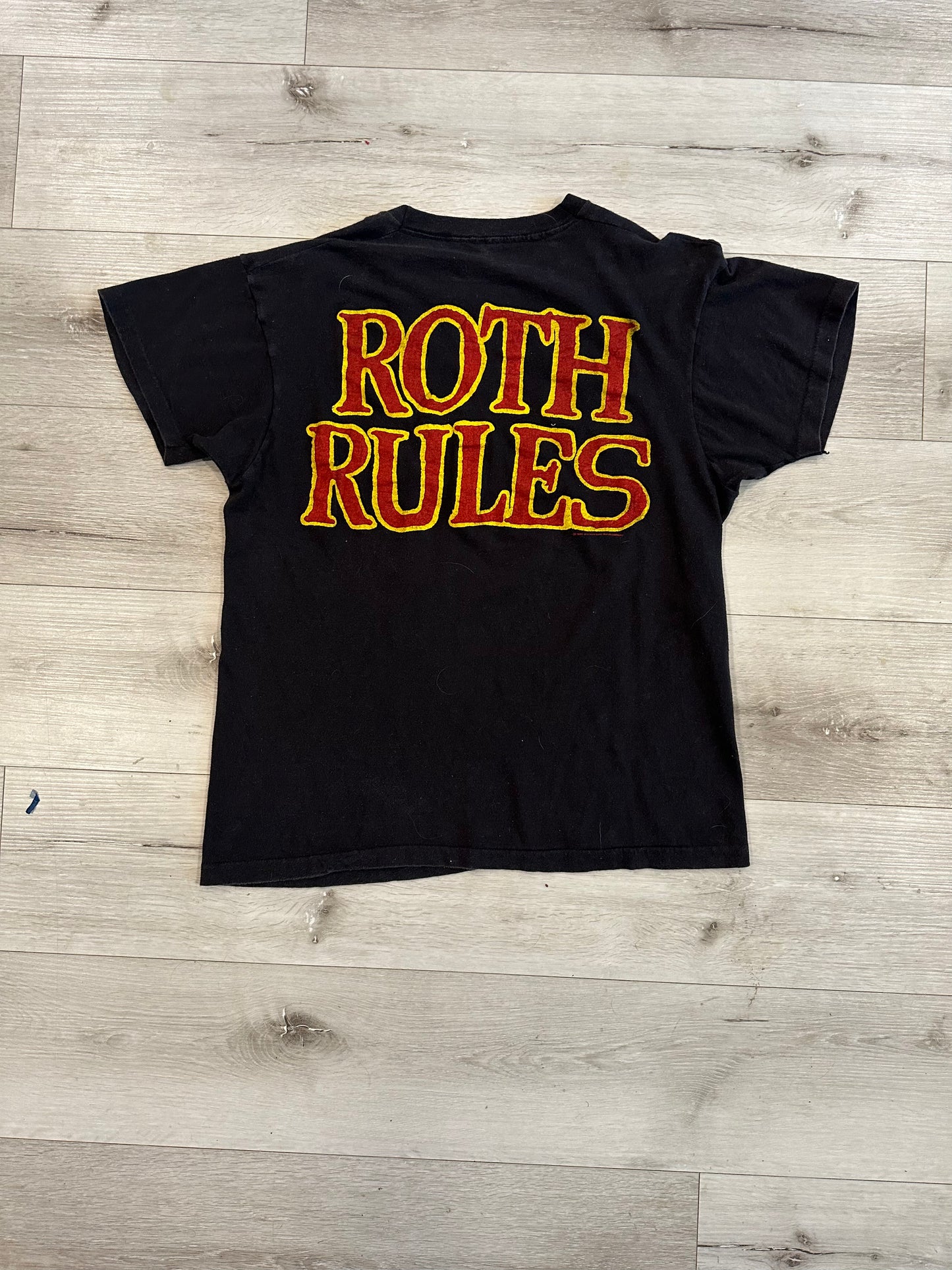 1986 David lee Roth eat em and smile tour tee