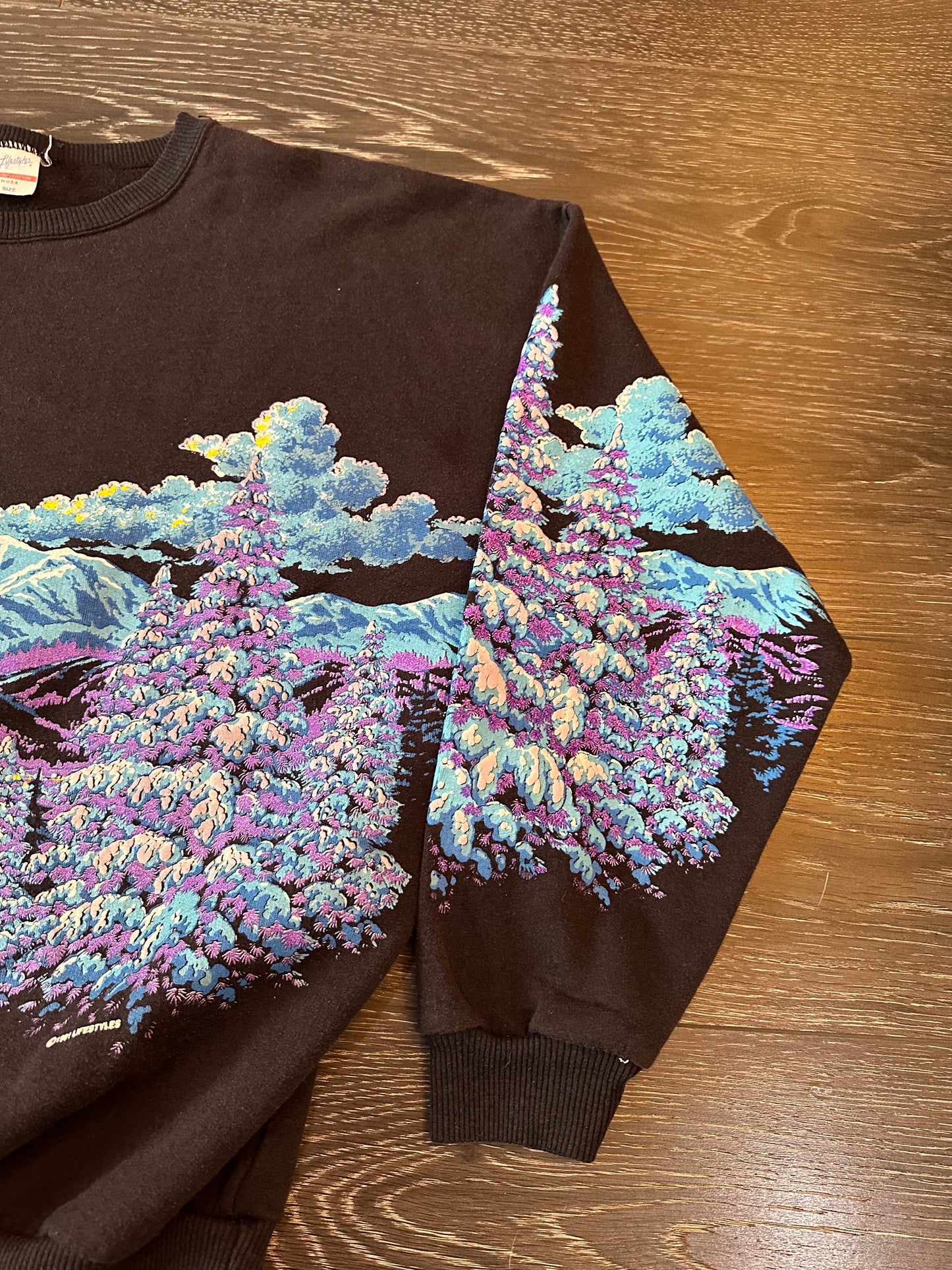 Vintage winter sweatshirt 1991