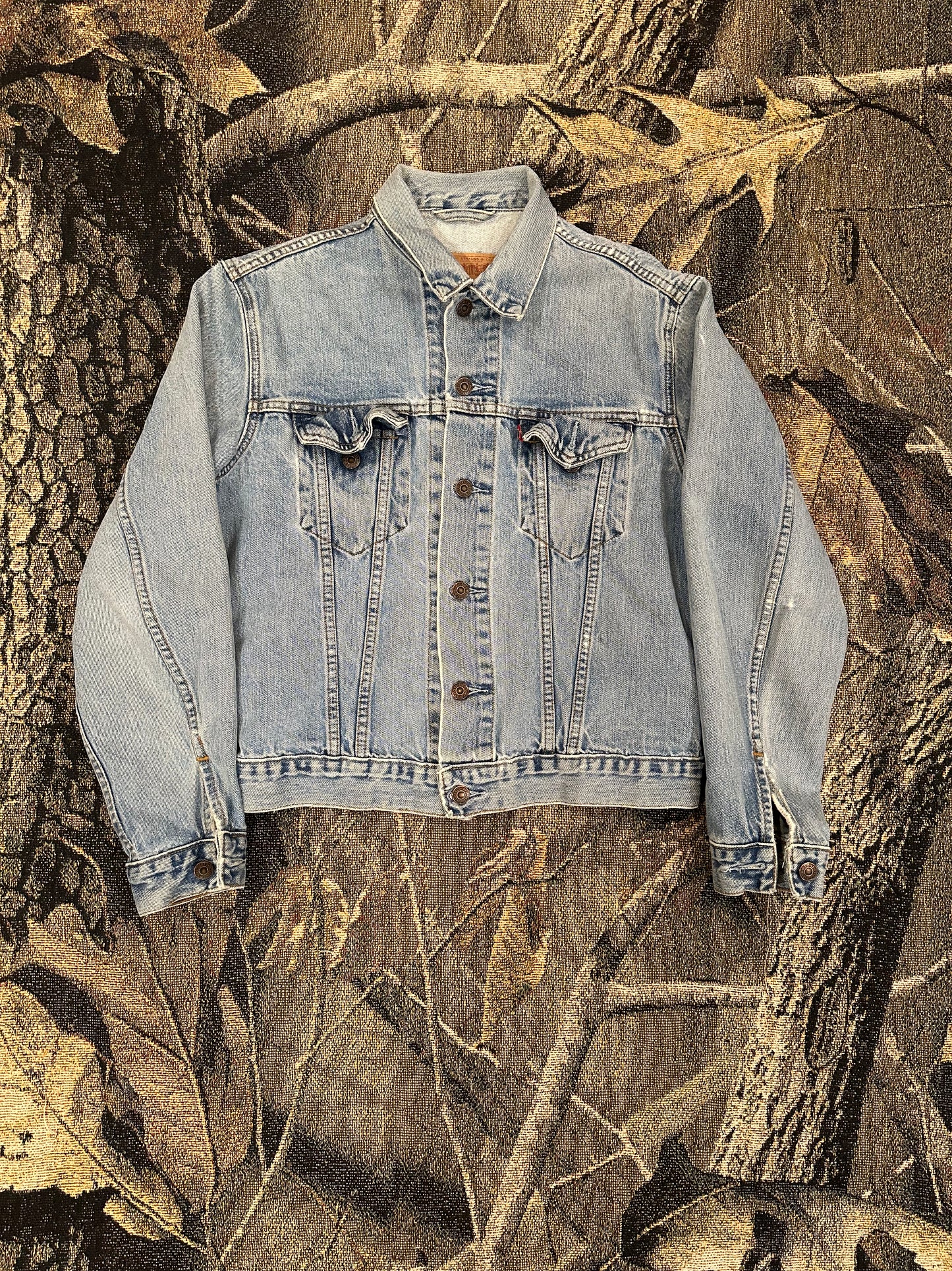 1997 vintage Levi’s jean jacket