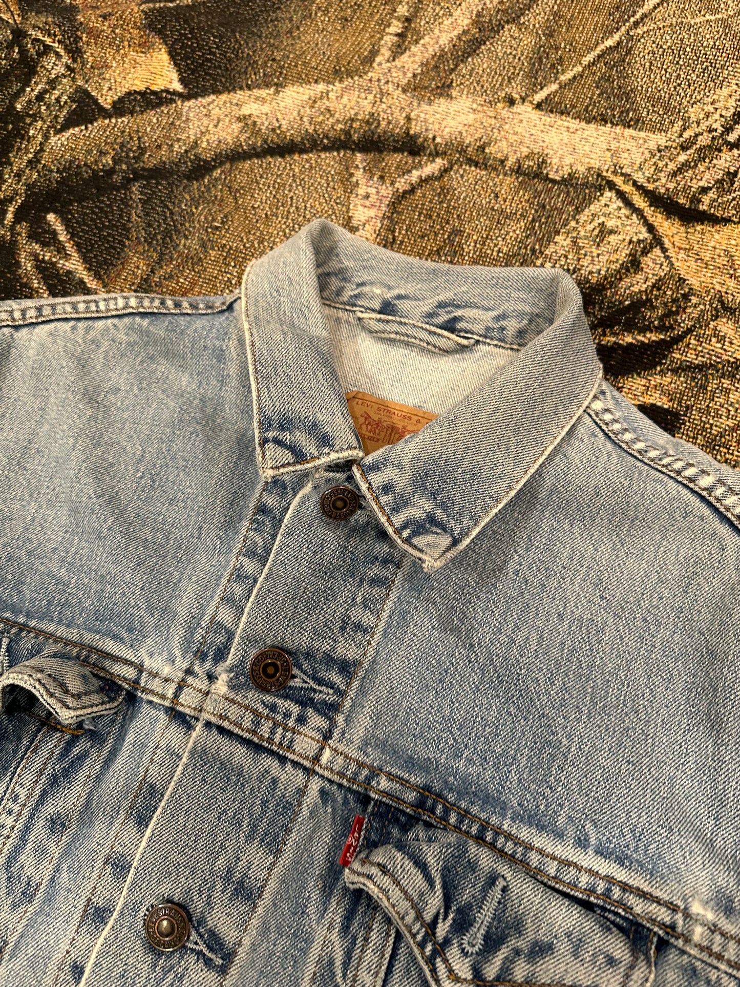 1997 vintage Levi’s jean jacket