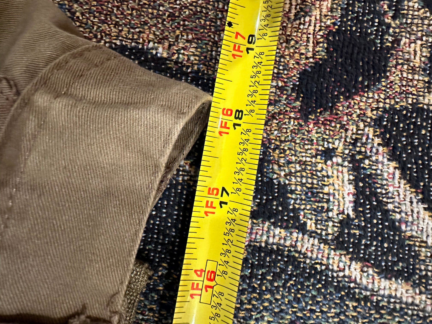 Baggy military cargo pants