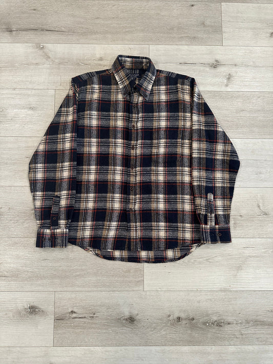 (L) Flannel button up LS shirt