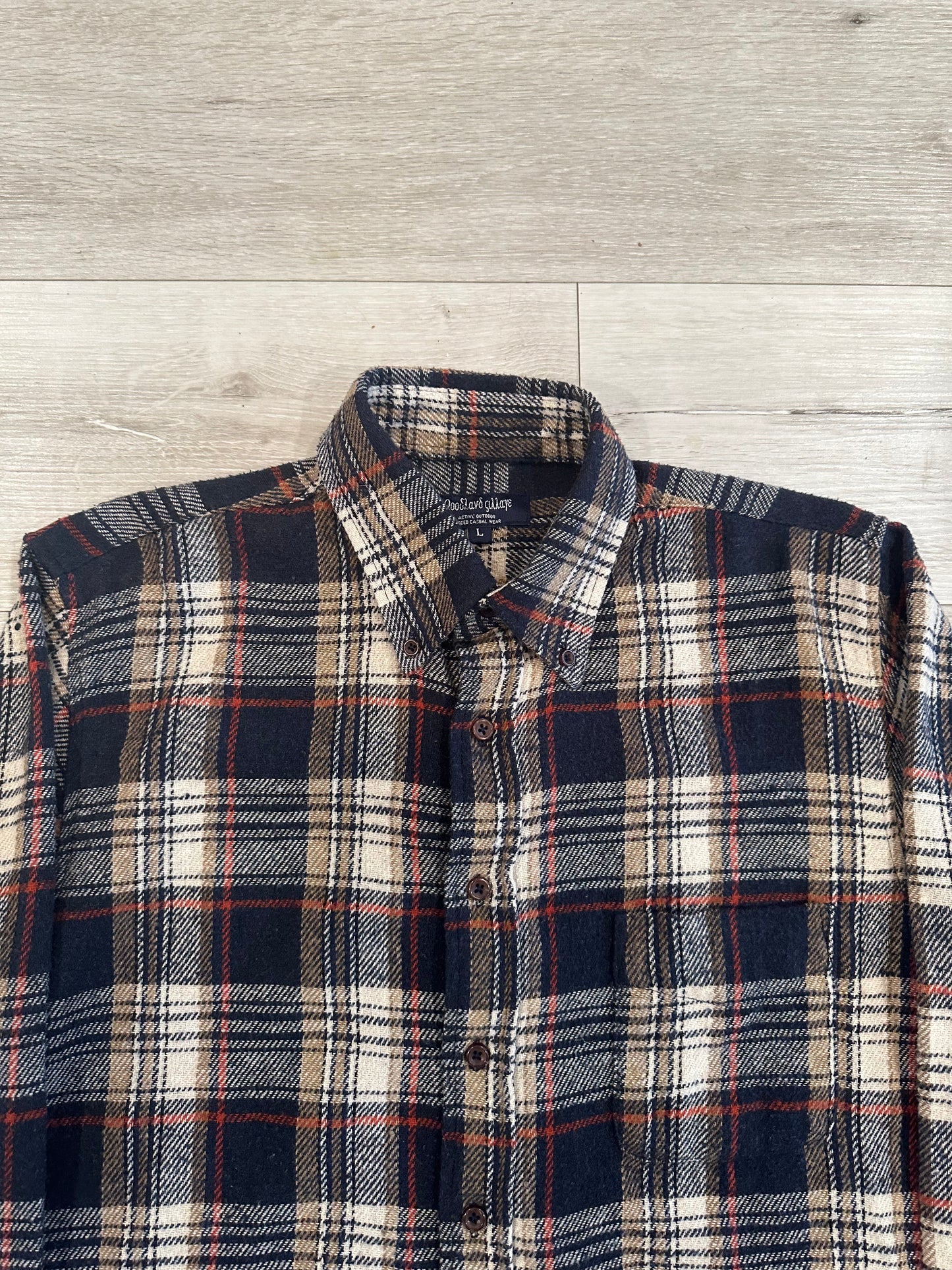 (L) Flannel button up LS shirt
