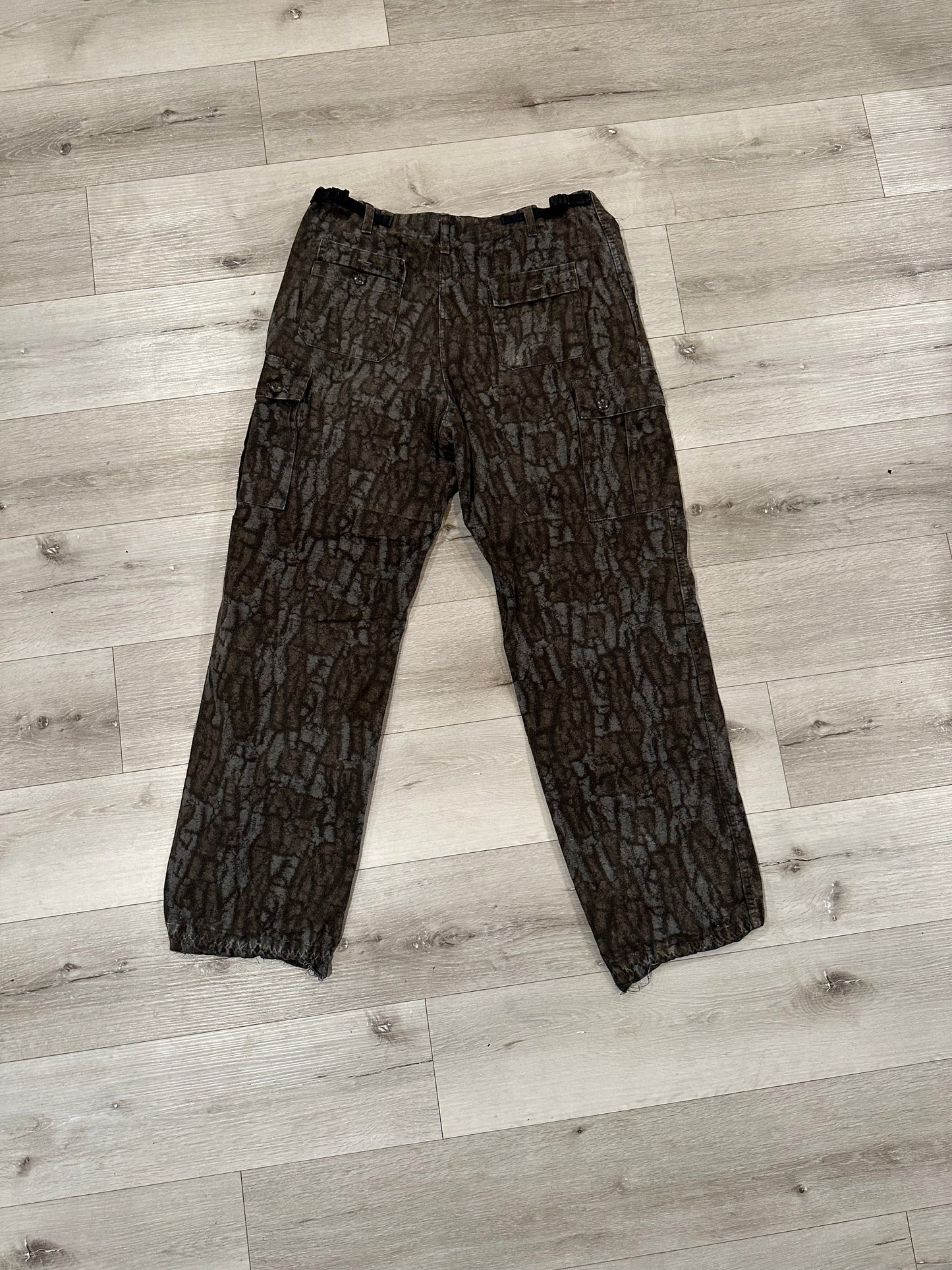 Baggy real tree camo cargo pants
