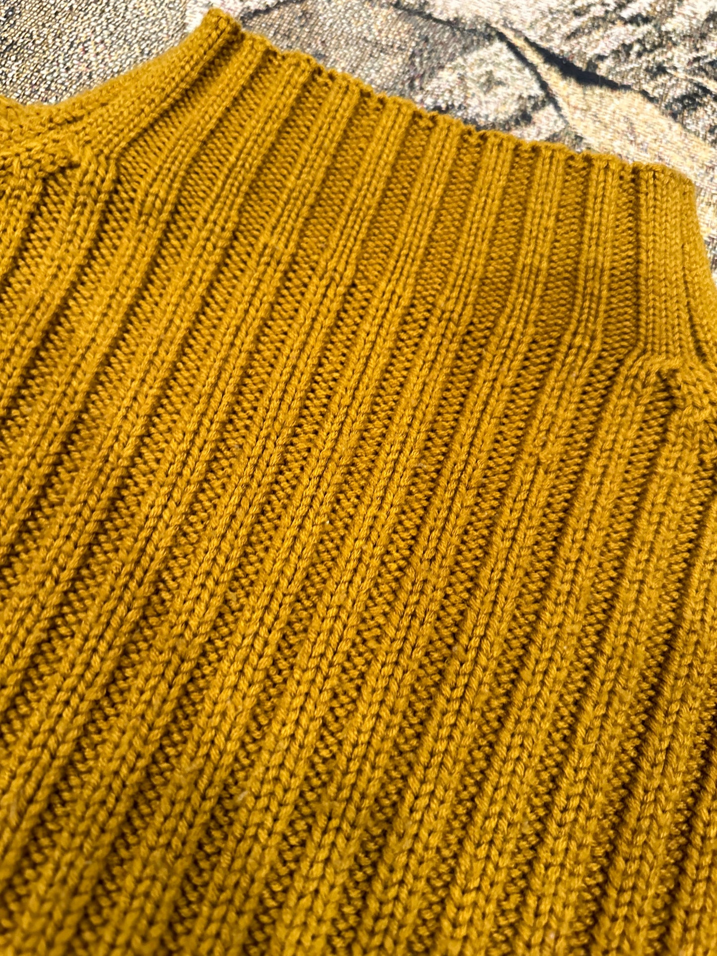 XL mock neck knitted sweater