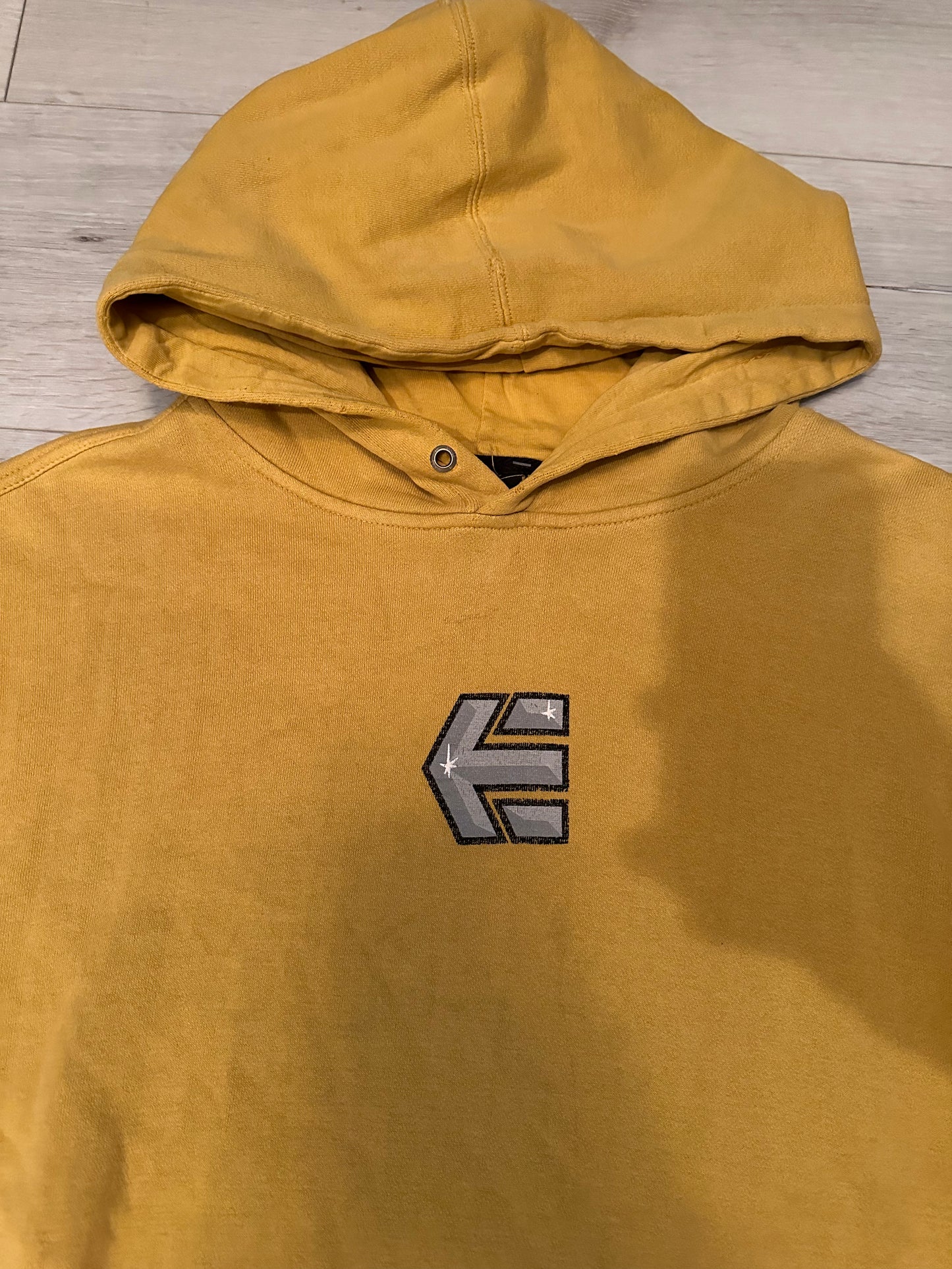Vintage Etnies hoodie