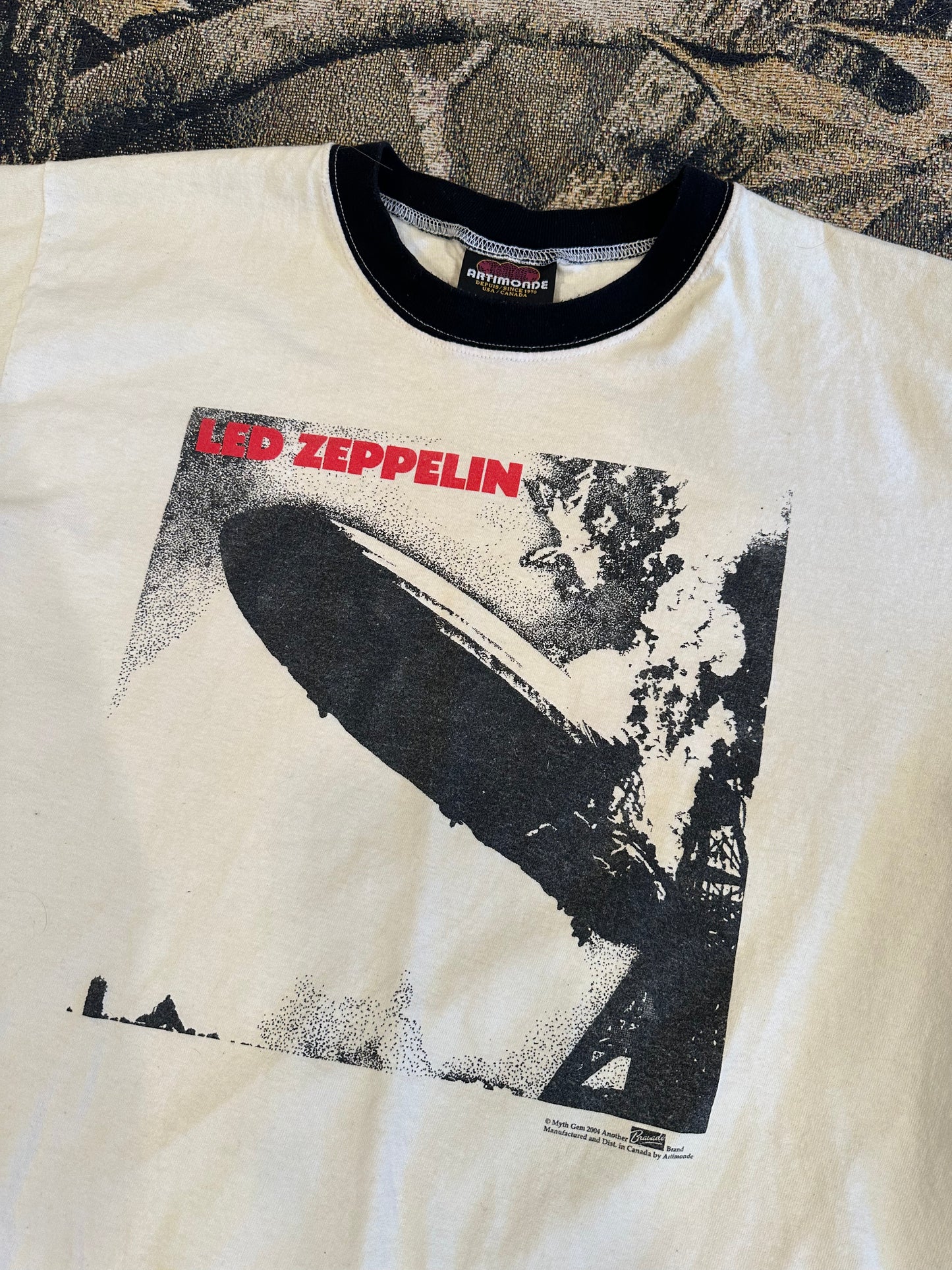 2004 led zeppelin band shirt