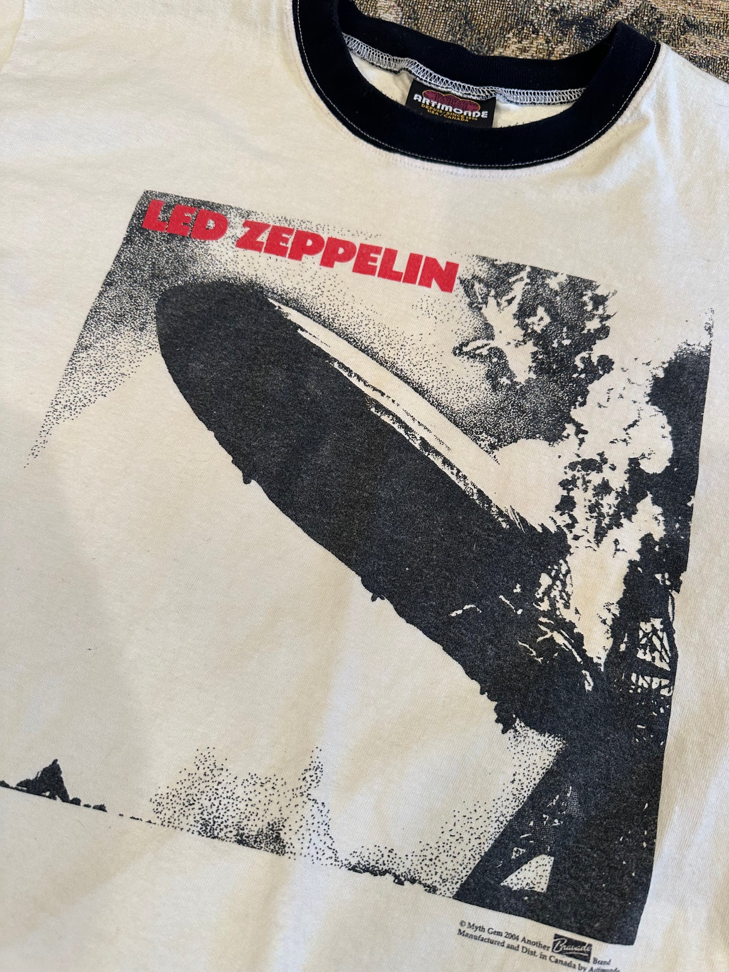 2004 led zeppelin band shirt