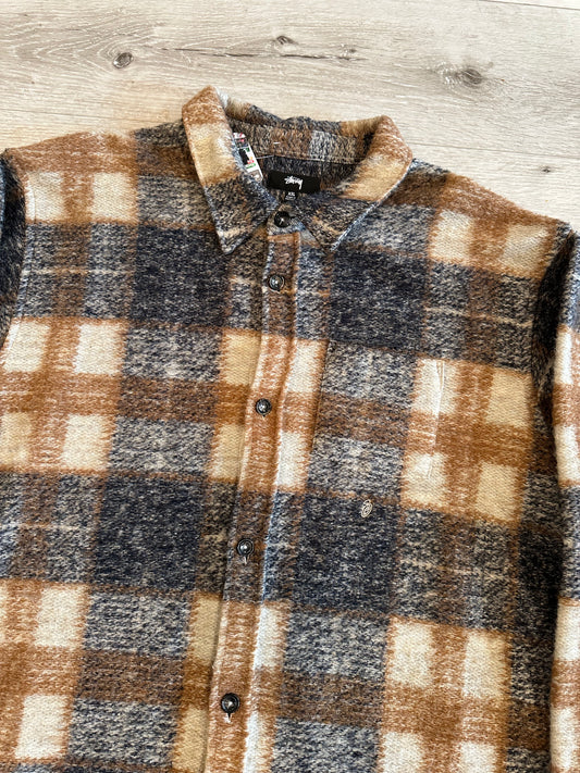 STUSSY FLANNEL BUTTON UP shirt