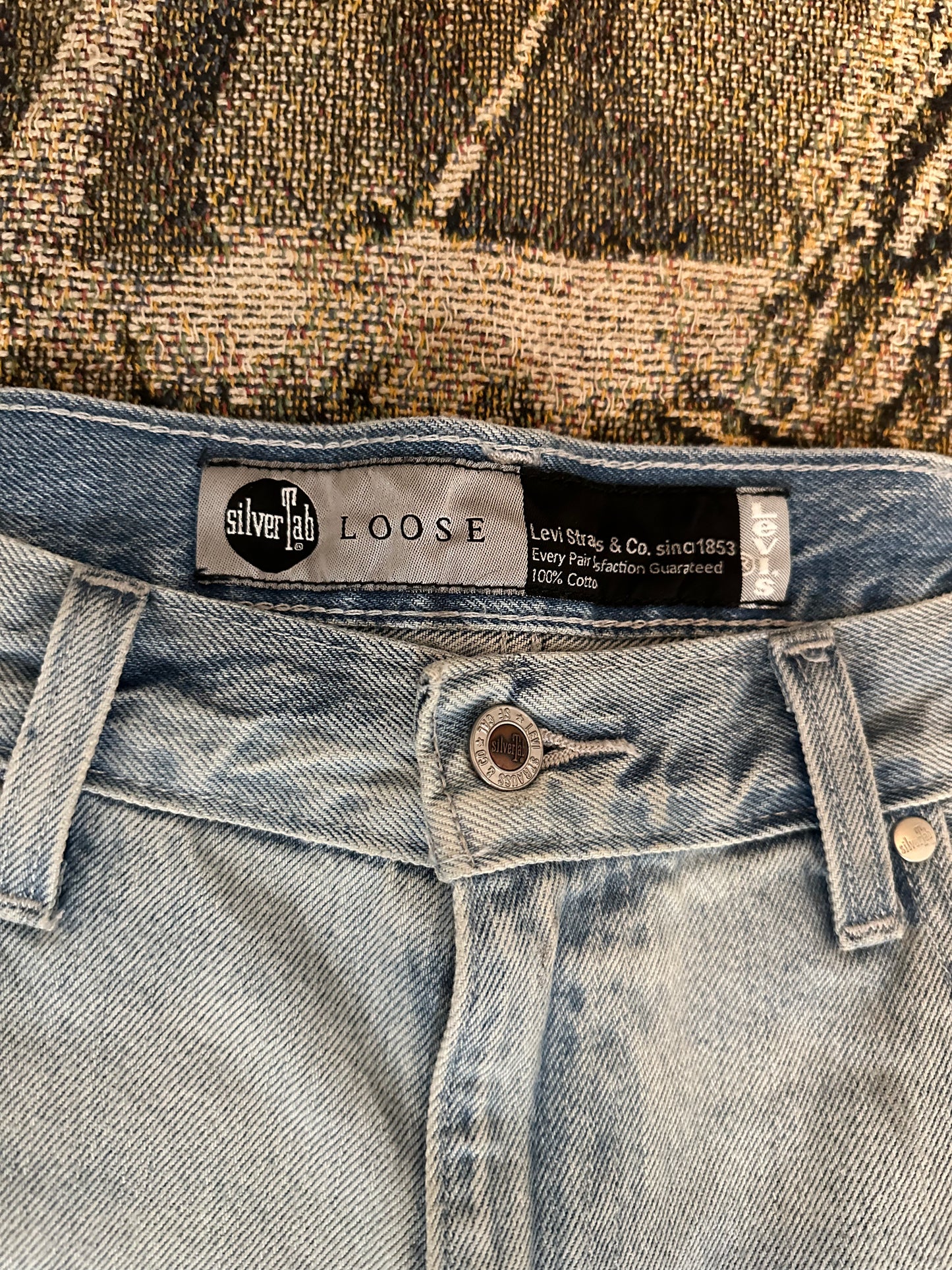 Levi silver tag baggy jeans
