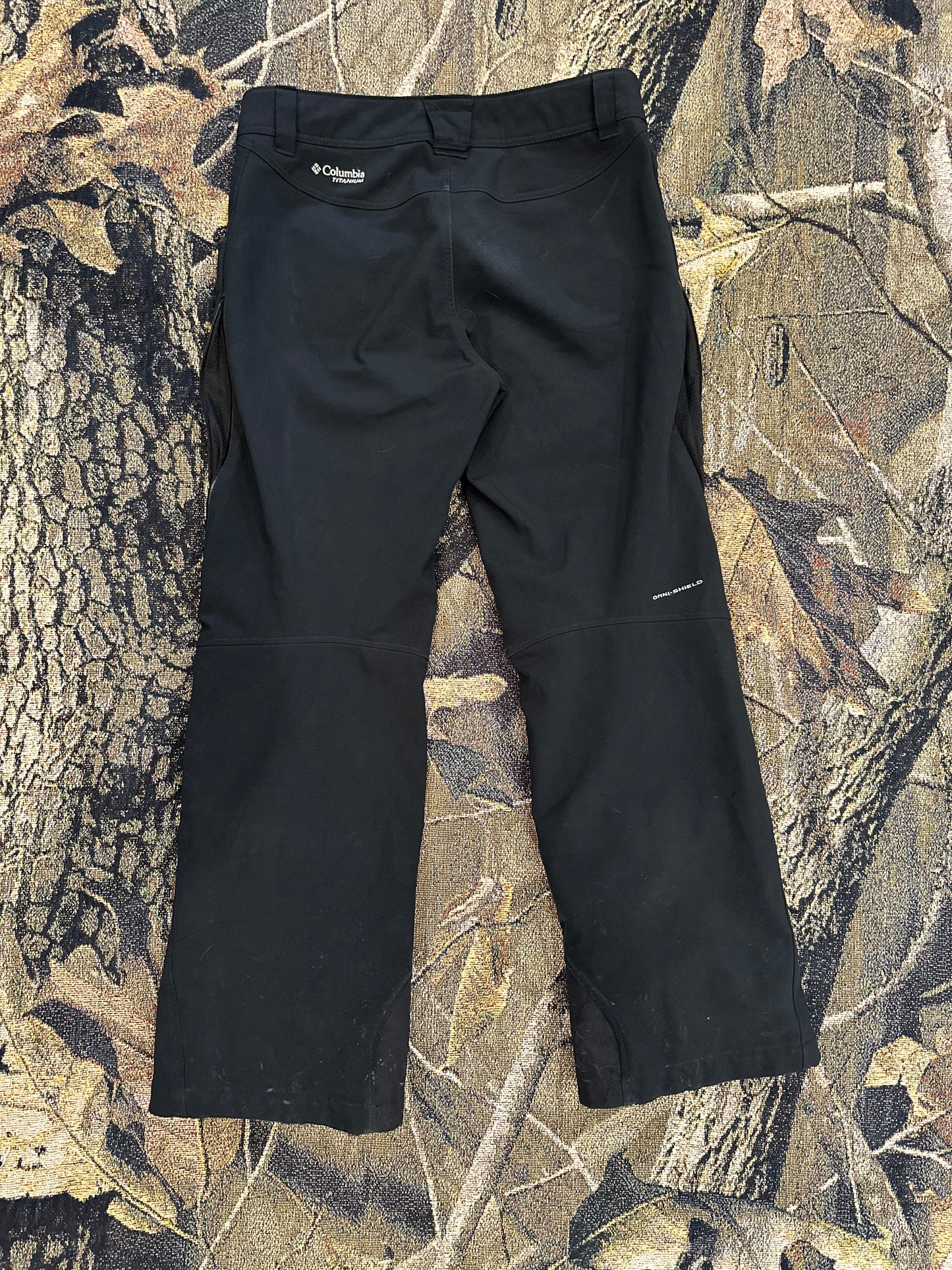 Y2k Columbia flared gorp pants