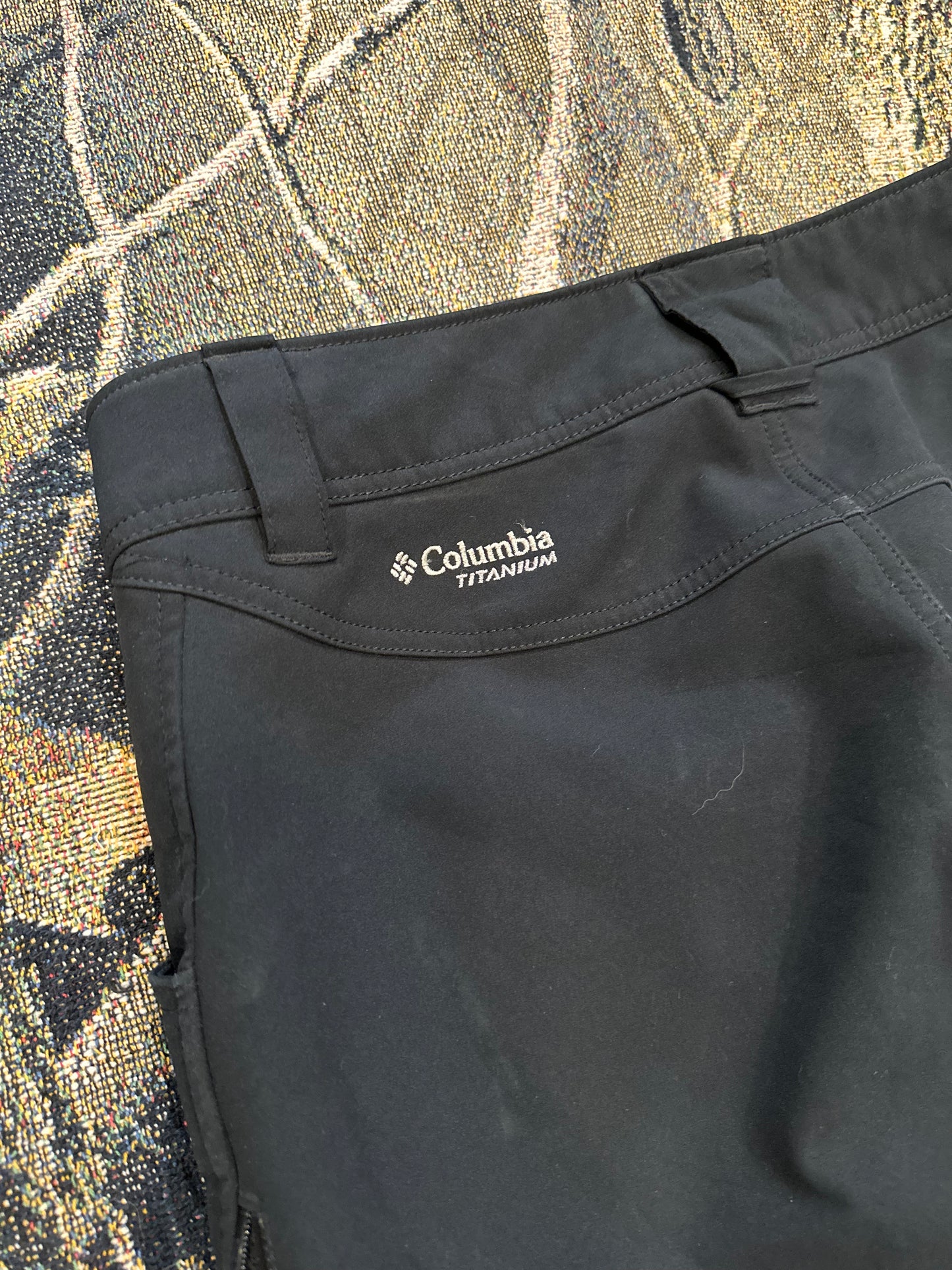 Y2k Columbia flared gorp pants